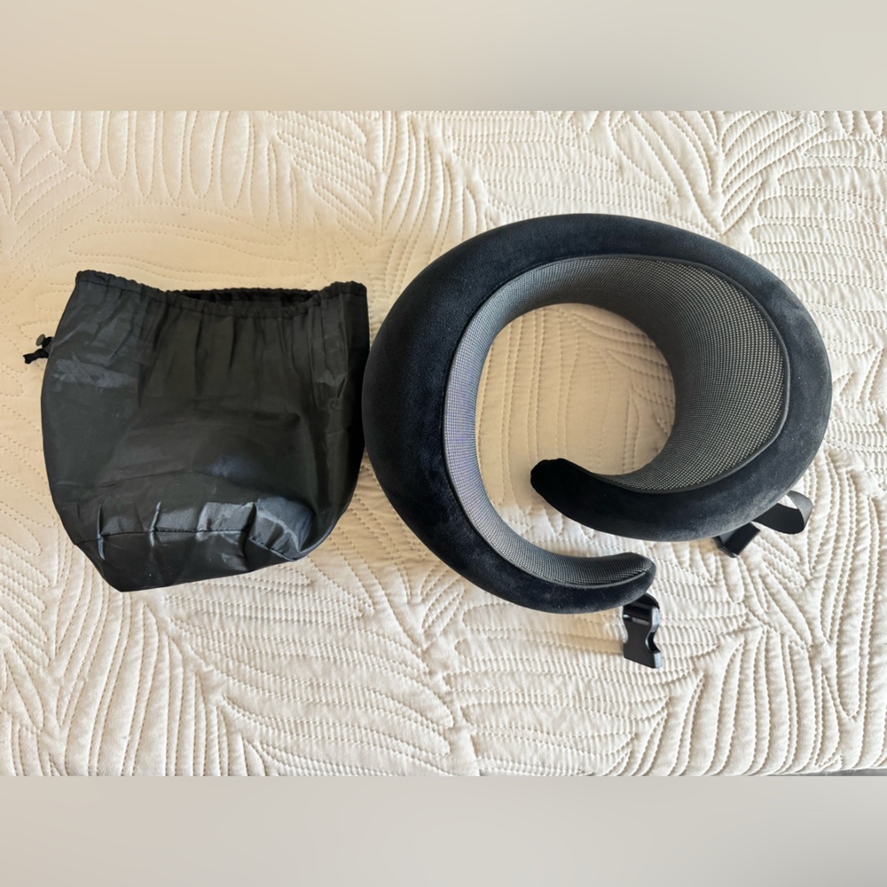 Black Travel Neck Pillow with Carry Bag